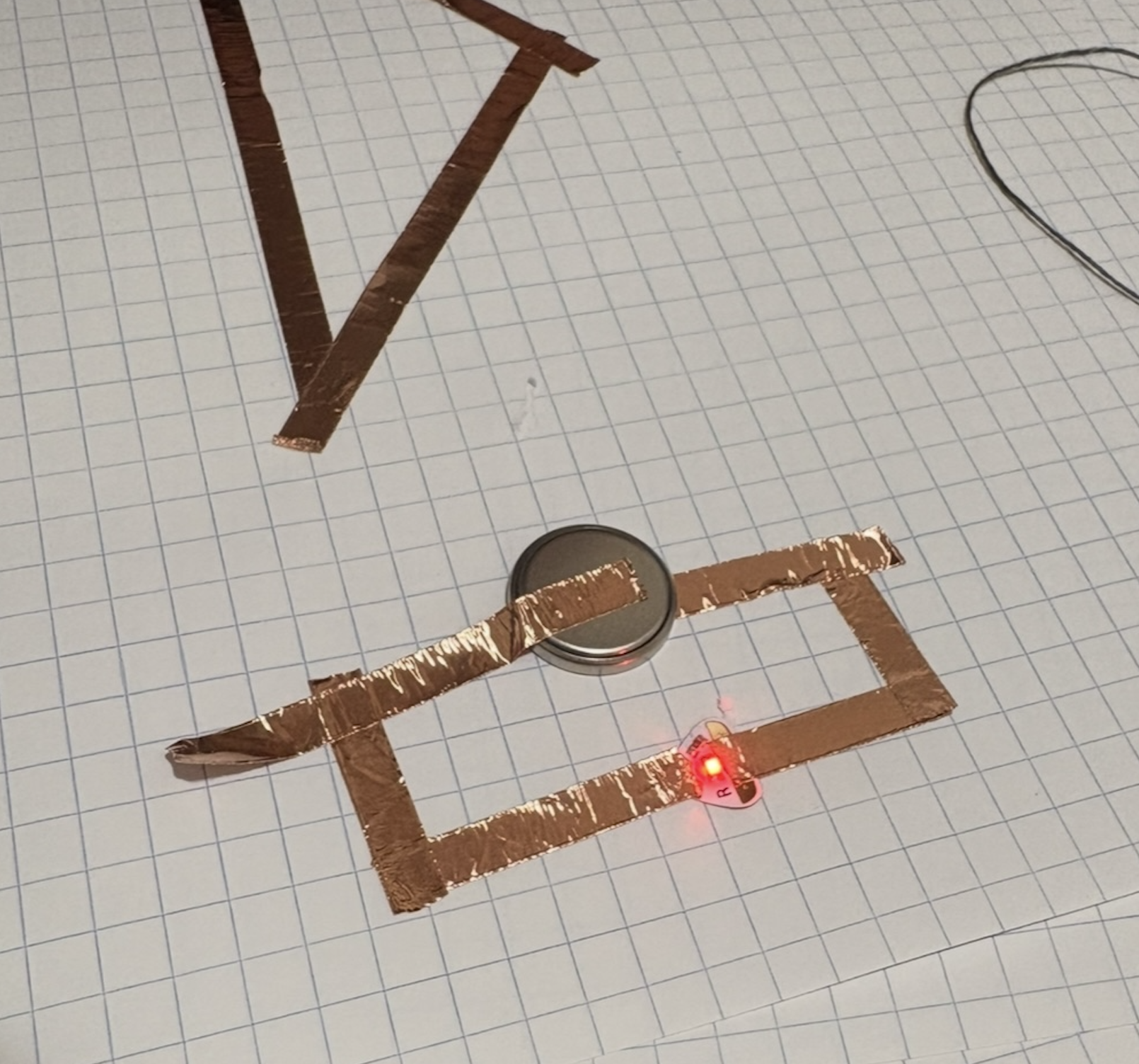 Playing with circuits at home, this one worked!